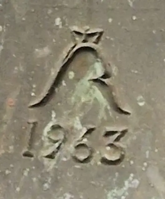 Glockengießermarke : Rincker in Sinn,1963 gegossen.