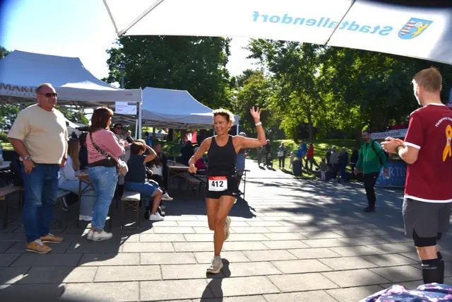 10 000m Dr. Christina Greib Stadt 1. in der Altersklasse W60 | Foto: Foto H. Schaake