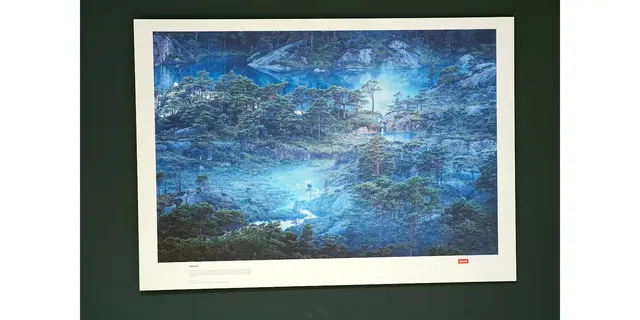 Titel: Paradies   -   Naturfotografien von Florian und Lisa Marie Smit.

Bild aus Artikel in Myheimat: „Skandinavien. Unberührte Wildnis – Naturfotografien von Florian und Lisa Marie Smit. Neue Ausstellung in der Städtischen Galerie Iserlohn.“