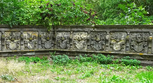 Ausschnitt vom 14 - teiligen Wappenfries aus dem Jahre 1602 des Magdeburger Erzbistum