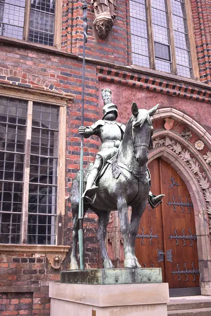 bronzenen Herolde am Bremer Rathaus