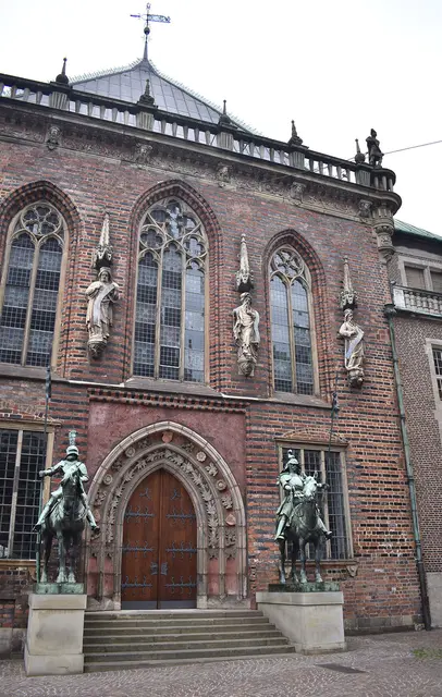 bronzenen Herolde am Bremer Rathaus