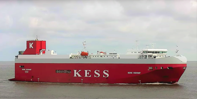 KESS Seine Highway Autofähre Länge: 148 m Breite: 25 m | Foto: ©Rainer Bresslein