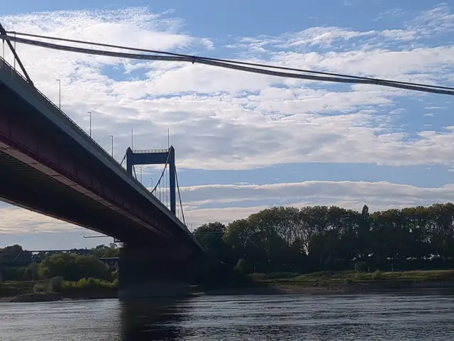 Wieder mal eine Brücke | Foto: Astrid Günther