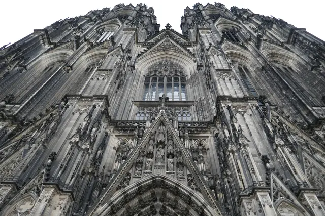Nicole - 1 Punkt - Kölner Dom