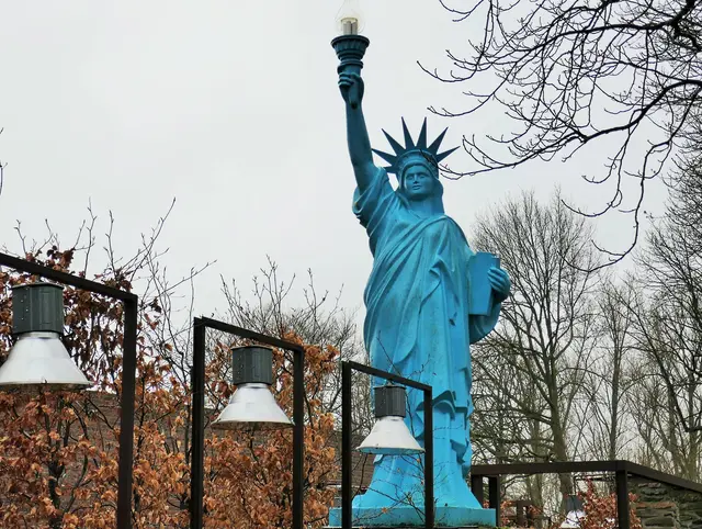 Waltraud - 1 Punkt - Freiheitsstatue