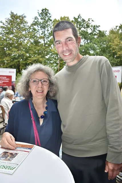 Die frühere Bezirksbürgermeisterin Christina Ranke-Heck mit dem hannoverschen Ordnungsdezernenten Axel von der Ohe