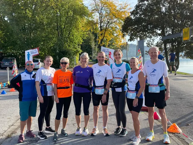 Das Krayer Laufteam mit Betreuern. 