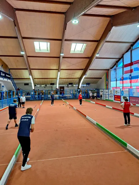 In der Boccia-Hallo in Predazzo | Foto: Sven Orend