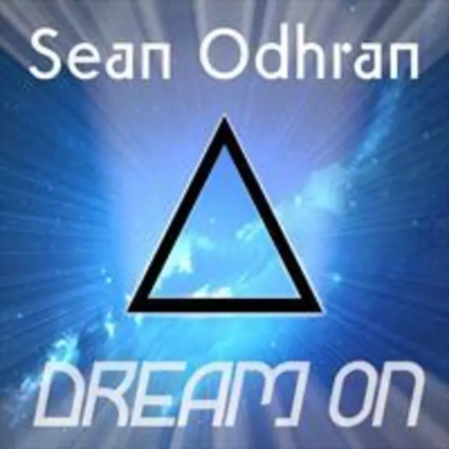 Wer bei „Dream On“ an einen verträumten Song denkt, dürfte von dieser Veröffentlichung überrascht werden. Sean Odhran und Manny Moore setzen stattdessen auf elektronische Härte | Foto: Sean Odhran Music