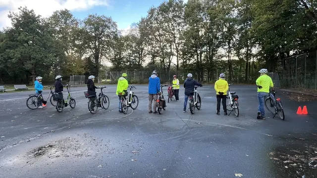 Fünf Bilder Kurs 1 | Foto: ＡＤＦＣ Langenhagen 