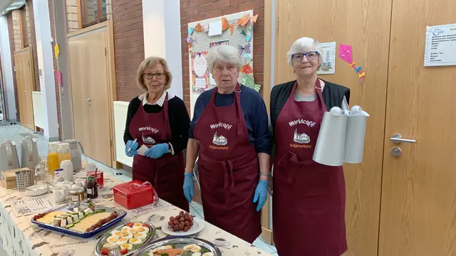 Das Foto wurde 2021 gemacht und Mitglieder des Teams Marktcafé.
Foto: www.kirche-meiderich.de

