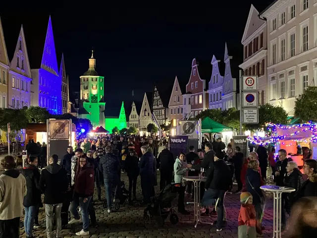 Einkaufen, genießen und Kultur im Lichterglanz erleben
 | Foto: Cityinitiative Günzburg e.V.