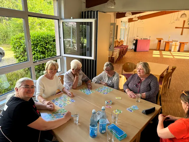 Dieses Foto und das folgende Bild wurden bei einem Spieleabend der Evangelischen Rheingemeinde Duisburg aufgenommen.
Foto: Evangelisch Rheingemeinde Duisburg
