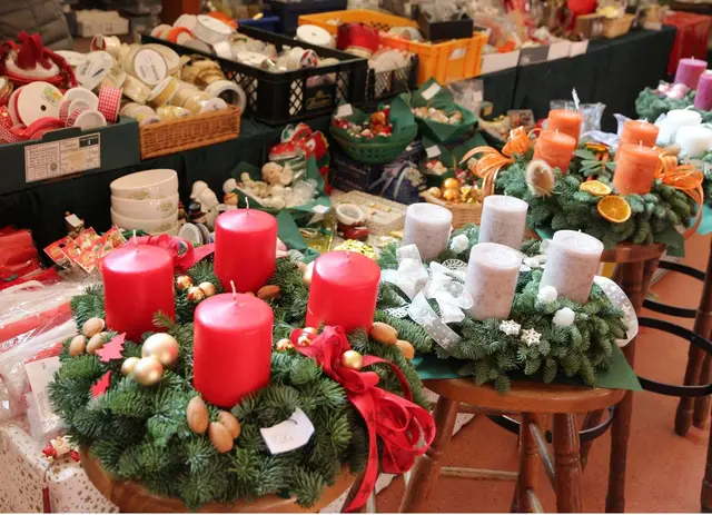 Handgefertigte Weihnachtsdekorationen und liebevolle Geschenkideen stehen beim Weihnachtsbasar des BSV Aldenrade-Fahrn im Mittelpunkt. | Foto: BSV