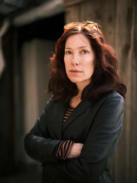 Die Gewinnerin des Schwäbischen Literaturpreises 2026: Fee Katrin Kanzler. | Foto: Thomas B. Jones