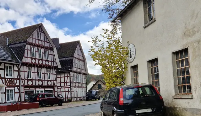 Bike Trade Motorradladen und Werkstatt in Hatzfeld