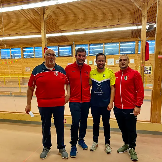 Die Sieger des Turniers von links: Rodolfo Billi (SSV Anhausen), Sven Orend (SSV Anhausen), Jakob Kraus (TSV Gersthofen), Giuseppe Macrini (BC Dettingen/Erms) | Foto: Sven Orend