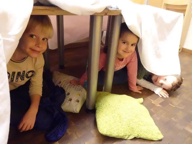Höhlen bauen macht Spaß | Foto: Quelle: Kita St. Elisabeth