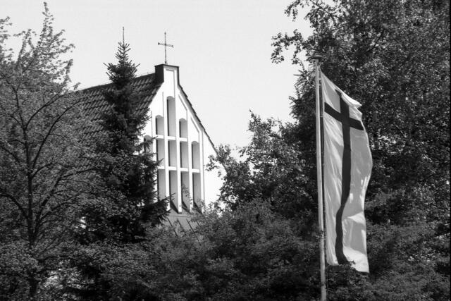Albert Sieber; Friedenskirche in Eichenau | Foto: Albert Sieber