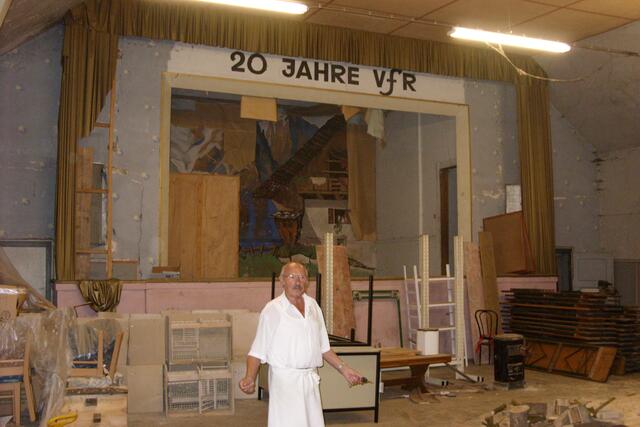 Die ehemalige Theaterbühne im Gasthof zur Post wurde schon seit 1930 benutzt. Heute ein historisches Denkmal ....