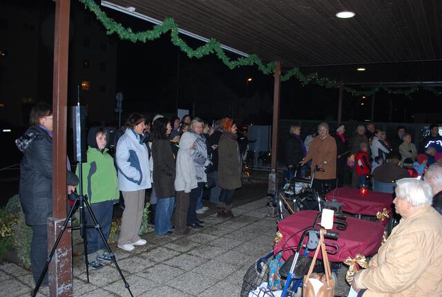 Lebendiger Advent in Friedberg am 08.12.2009 im AWO Seniorenheim am Rothenberg