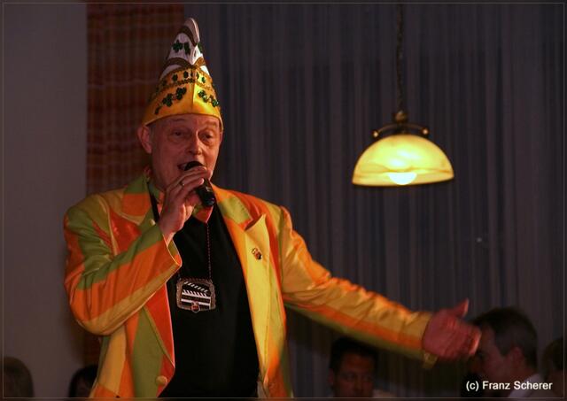 ORCC-Präsident Reinhold Korper eröffnet den Galaball
