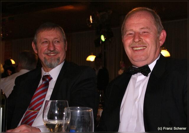 v.l.: Stadtrat Jakob Eichele (FW) und Bürgermeister Manfred Losinger (CSU)