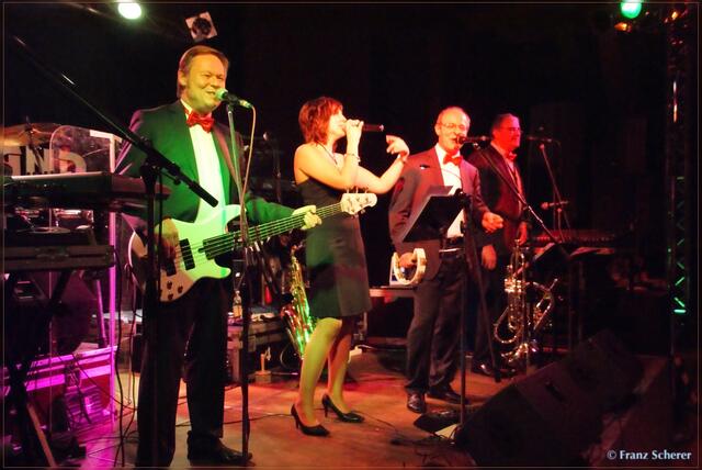Tom Lorenz-Band in Aktion