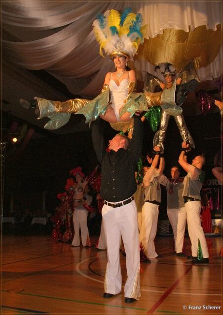 "Colours of the sea" Hollaria Showtanzgruppe