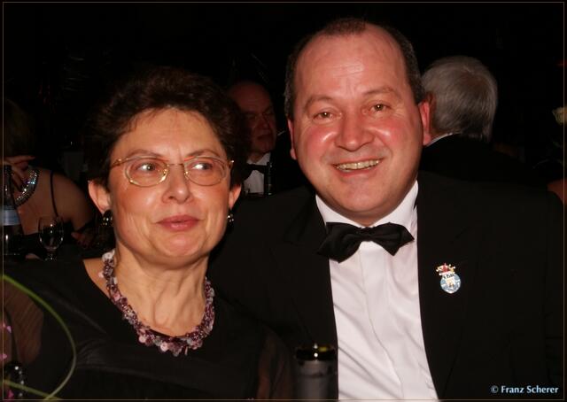 Frau Erika Gürtler und Kreisrat Resch