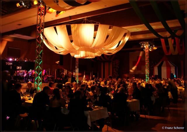 Margeritenball 2010 - Alles tanzt!