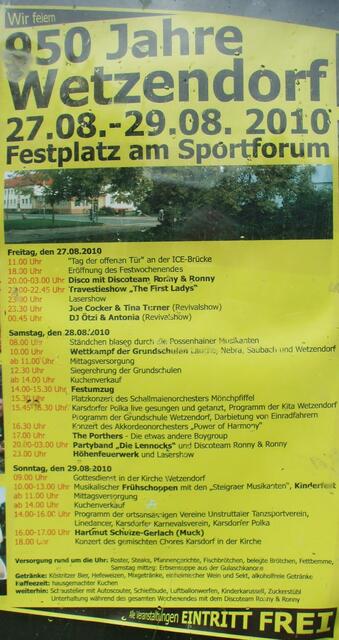 27.8.2010   Erstbesteigund der ICE-Brücke bei strömenden Regen