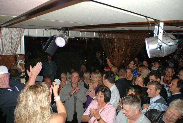 Bistro LÉtage bei Zapperalott immer knallevoll