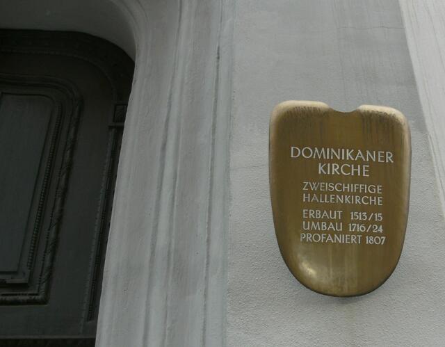 Römisches Museum / Eingang (ehemalige Dominikanerkirche St. Magdalena))