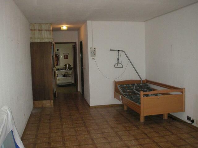 ...der heutige Aufenthaltsbereich war früher ein Bewohnerzimmer...