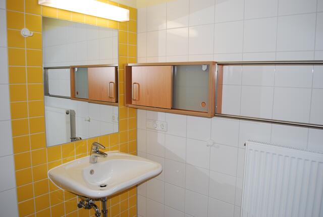 ...so freundlich und barrierefrei sind die Bäder heute...