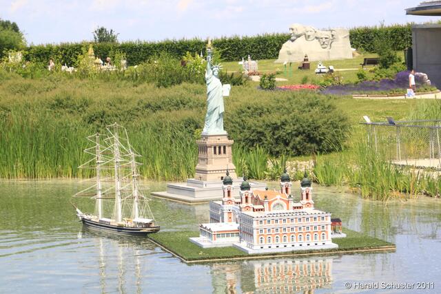 Ellis Island (USA) / Cutty Sark (Schottland)