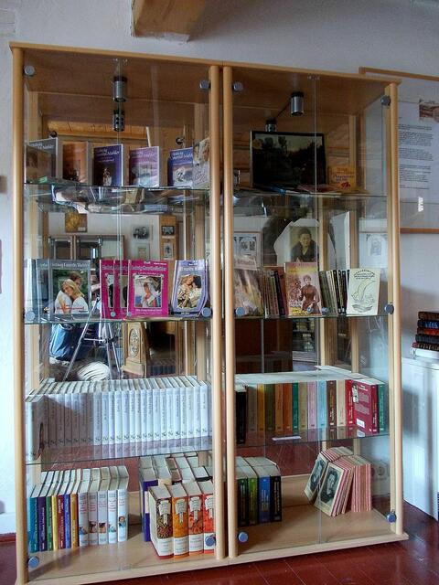 Einige Ihrer Bücher