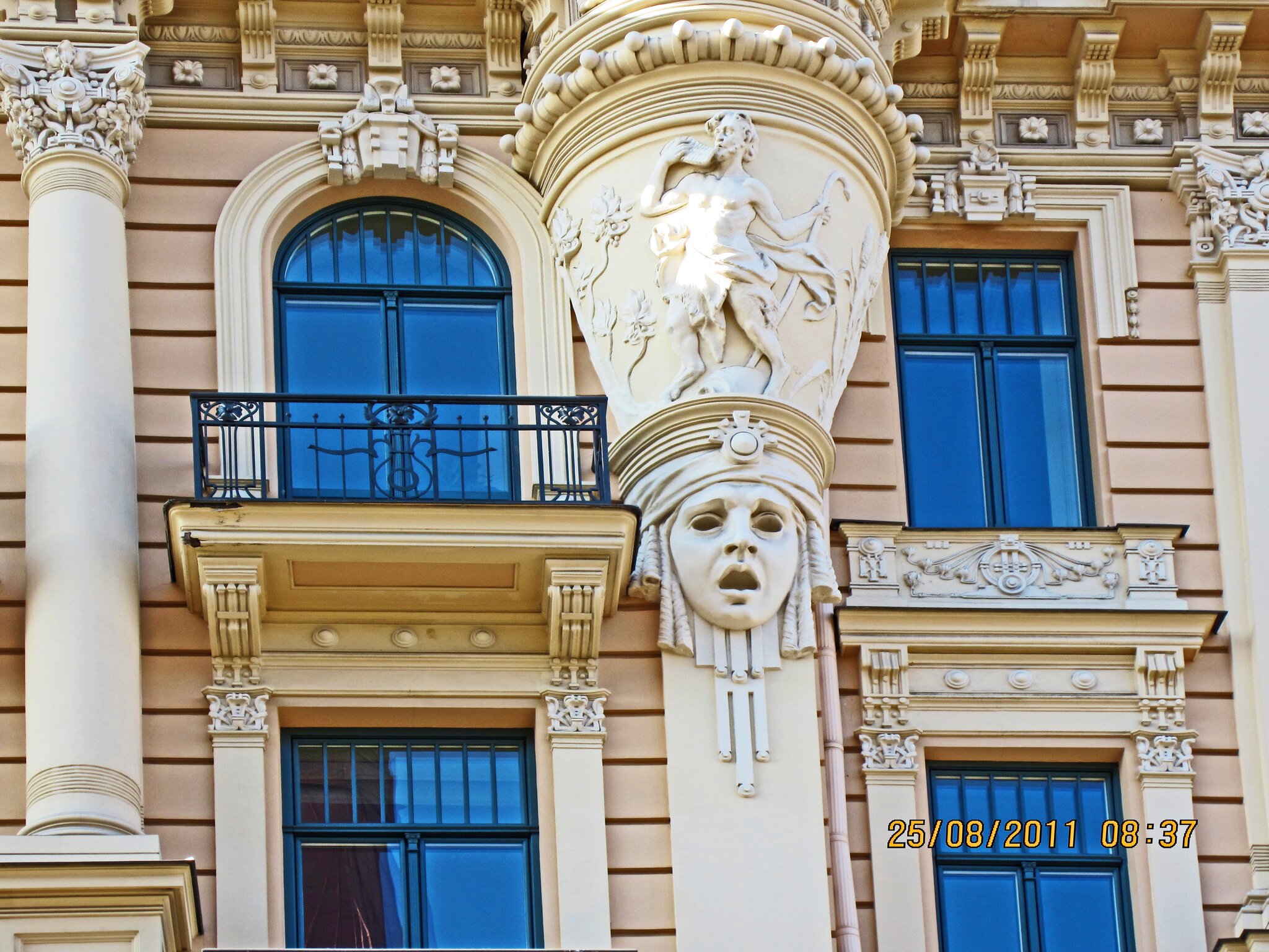 11. C Riga - Jugendstil. 25. August 2011. Video.