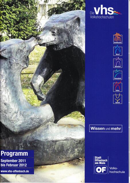 Stiftung Lesen beurkundete Seminare zu Vorlese-Engagement. Start im September 2011 mit Paula Kuhn, Referentin der Stiftung Lesen, in der vhs Offenbach um 9:00 Uhr. Das Thema des Workshops lautet: "Buchstabensuppe oder Russisch Brot"; und das Motto der Veranstaltungsreihe mit Lecture_Offenbach gilt bei allen Terminen: "Vorlesen und Erzählen? Mit Tipps der Stiftung Lesen kinderleicht!" | Foto: Programmheft der vhs Offenbach