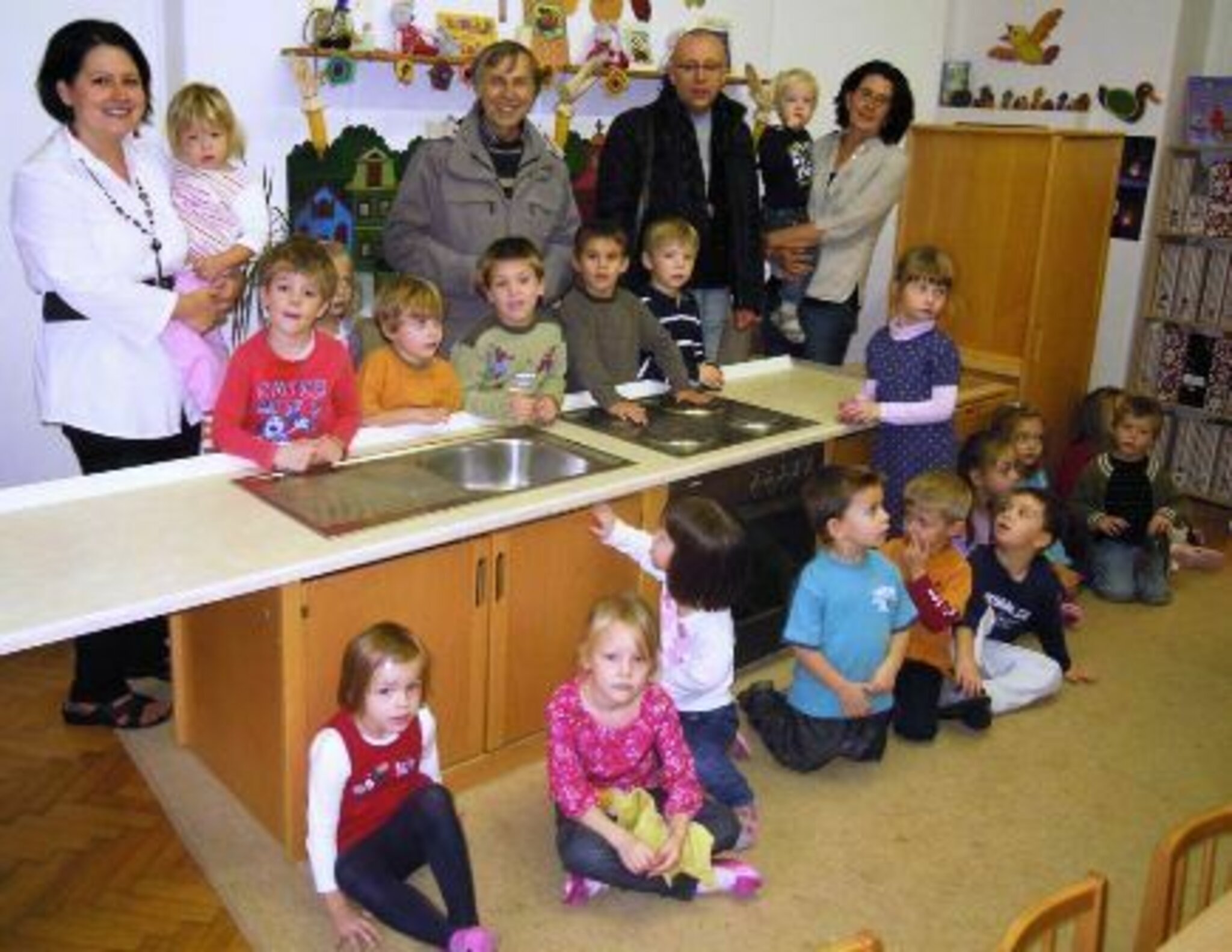 Kolpingsfamilie Buchloe transportiert Kinderküche für Kolping