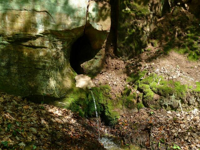 Gefasste Felsenquelle !