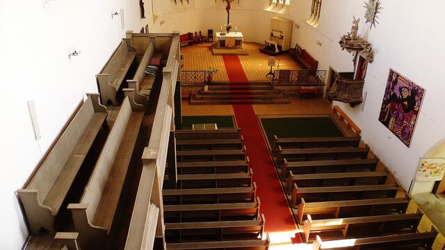 Blick zum Altar !
