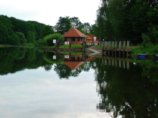 Flussspiegelung - Oeblitzschleuse !