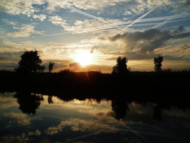 Flussspiegelung - Sonnenuntergang !