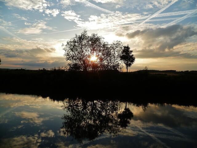 Flussspiegelung - Sonnenuntergang !