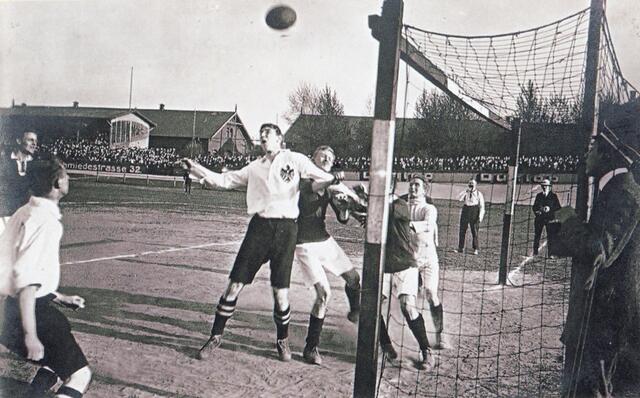 Spielszene 1911 | Foto: Ausstellungs-Broschüre
