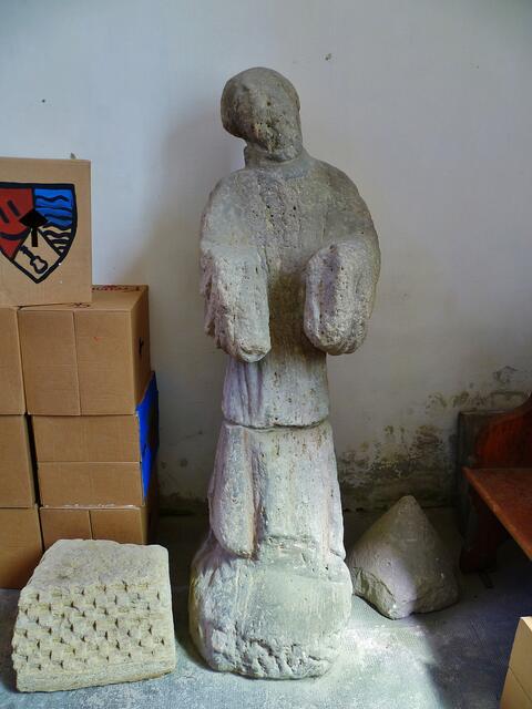 Steinskulptur "Der Herrgott von Laucha " !