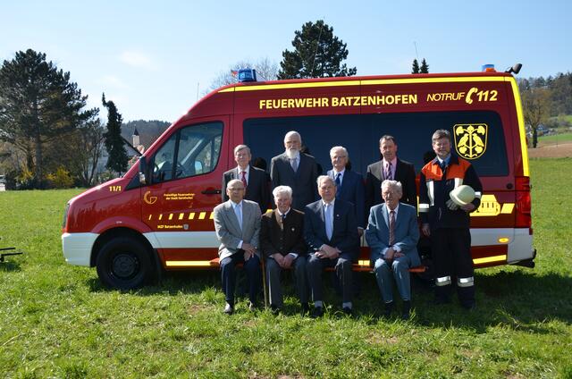 Die Ehrenmitglieder der FF Batzenhofen | Foto: Jörg Sternke